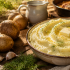 Картофельное пюре станет намного вкуснее: шефы раскрыли простой секрет еще до варки